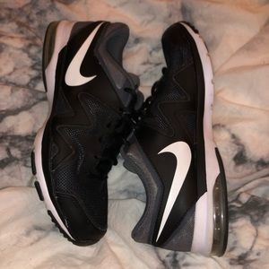 Nike Air Sculpt TR 2 Women's Black Athletic Shoes